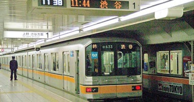 اضطراب حركة قطارات مترو الأنفاق فى هونج كونج عقب اصطدام قطارين
