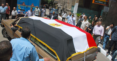 جنازة شاهين تتحول إلى مظاهرة للوحدة الوطنية