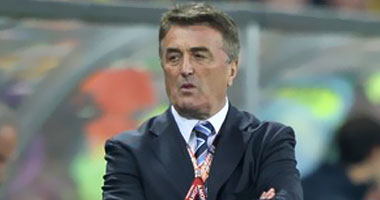 مدرب صربيا يرفض عقوبات الفيفا ضده