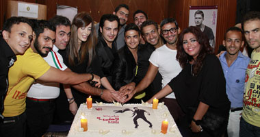 بالصور.. هيثم سعيد يحتفل بألبومه مع ملكة جمال مصر
