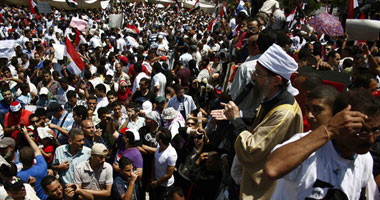 ثوار الإسماعيلية يواصلون اعتصامهم لليوم الثالث 