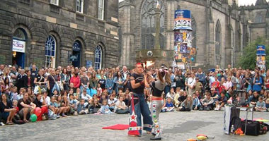 مدينة جلاسجو الأسكتلندية تستضيف بطولة العالم للرقص فى الشوارع