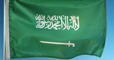 رويترز: إقالة مسؤول سعودى بسبب صورة لإحدى شخصيات حرب النجوم بجوار ملك راحل