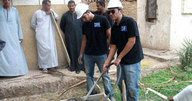 "البناء بجريد النخيل بدلا من حديد التسليح" يفوز بجائزة الإبداع