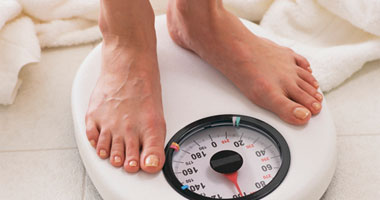دراسة: زيادة الوزن تسبب القلق لواحدة من كل 10 فتيات