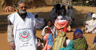 20 طن أرز مساعدات من "الأطباء العرب" لإغاثة النازحين بمقديشو