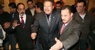 بالصور "زويل" مع أسرة "خالتى صفية" (ألبوم)