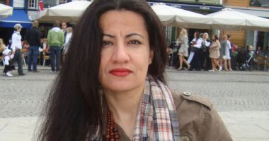 الشاعرة منال الشيخ: العراق لم يمنحنى الأمان