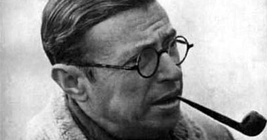 سارتر يدخل التاريخ ويرفض جائزة نوبل لـ الآداب .. ويؤكد: أحتفظ بأسبابى