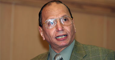 فاروق إسماعيل رئيسًا مؤقتًا للمجمع العلمى المصرى