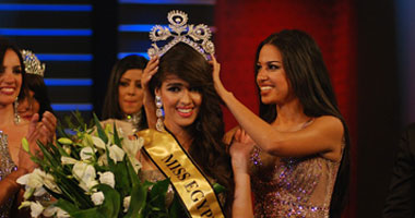 بالصور.. تتويج ملكة جمال مصر لعام 2010