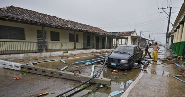 إعصار يشرد عشرات الأشخاص بشرق اندونيسيا 
