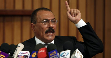 مشاورات لتشكيل مجلس عسكرى يمنى برئاسة نجل شقيق عبدالله صالح