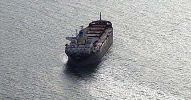اختطاف‎ ‎سفينة‎ ‎يونانية‎ ‎على‎ ‎متنها‎ ‎روس‎ ‎قبالة‎ ‎سواحل‎ ‎ليبيا