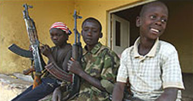"هيومن رايتس ووتش" تتهم عددا من القادة فى جنوب السودان بتجنيد الأطفال