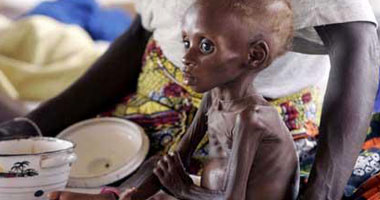 الصومال على حافة الانهيار.. الأمم المتحدة تحذر من مجاعة وشيكة.. وتؤكد: 20.5 مليون شخص فى القرن الأفريقى يواجهون أزمة جوع رهيبة.. ويونيسيف: سوء التغذية يهدد 1.5 مليون طفل و4.5 مليون يحتاجون لإمدادات مياه عاجلة