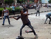 الأمن يطلق قنابل غاز للسيطرة على شغب طلاب الإخوان بـ"المنيا"