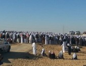 أبناء سيناء يشاركون فى تشييع جنازة شيخ الطريقة الجريرية الأحمدية