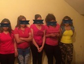 إحالة 6 فتيات للجنح أقمن حفلات جنس جماعى مع رجال أعمال خليجيين بالهرم