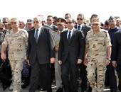 الرئيس السيسى يتقدم مشيعى الجنازة العسكرية لشهداء رفح
