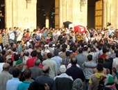الآلاف يشيعون جثمان الشهيد مازن حمدان فى "برخيل" بالبلينا فى سوهاج