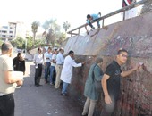 "شباب بيحب مصر" بالإسكندرية ينظم حملة لتنظيف ميدان القائد إبراهيم