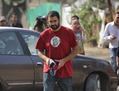 وصول علاء عبد الفتاح ووالدته معهد أمناء الشرطة للتضامن مع متهمى"التظاهر"