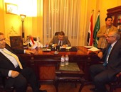 رئيس الهيئة القبطية الأمريكية يزور حزب الوفد ويلتقى السيد البدوى