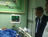 مدير أمن القاهرة يزور أمين الشرطة المصاب بمستشفى‎ مدينة نصر