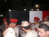 محلب ووزير الدفاع يتقدمان الجنازة العسكرية للدكتور عبد القادر حاتم