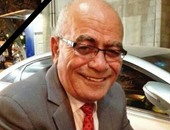 صبا مبارك تنشر صورة والدها الذى توفى صباح اليوم