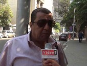 بالفيديو.. مواطن لمحافظ القاهرة: لا يوجد أعمدة إنارة بمنطقة مترو عين شمس