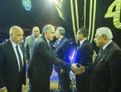العامرى فاروق وأسقف عام حلوان يصلان عزاء ممدوح البلتاجى بعمر مكرم