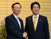 بالصور.. دبلوماسى صينى يلتقى رئيس وزراء اليابان لبحث العلاقات بين البلدين