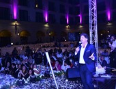 وليد توفيق وأحمد جمال يحييان حفل "السلام" بحضور النجوم والمشاهير