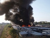 اندلاع حريق فى مخزن تدوير مخلفات بمنطقة منشأة ناصر