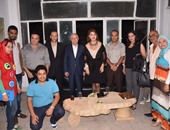 بالصور..السفير اللبنانى ومادلين طبر يفتتحان معرض "أوستراكا" بوسط البلد