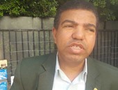 بالفيديو..مواطن لرئيس الوزراء:"حان الوقت لنغير دولة المكافآت لدولة الكفاءات"