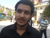 بالفيديو..مواطن للسيسى:"وزيرى الصحة والتعليم مقصرين فى شغلهم"