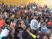 تداول فيديو لطلاب آداب عين شمس يرقصون على "فرتكة فرتكة" بندوة عن الإدمان