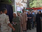 تزايد أعداد الناخبين فى لجان مدرسة أحمد زويل بدائرة العمرانية‎