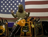 بالصور..جنود حلف الأطلسى يحتفلون بـ"الهالوين" فى كوسوفو