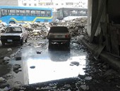 بالصور..الأهالى يطالبون بإزالة القمامة من أسفل كوبرى العوايد بالإسكندرية