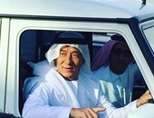 جاكى شان بالجلباب العربى فى دبى لتصوير فيلم "كونغ فو يوجا"