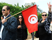 حزب نداء تونس" يبدأ حملته للرئاسية من أمام ضريح "بورقيبة"