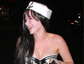 أفريل لافين تتزوج تشاد كروجير عازف فريق نيكلباك فى فرنسا 