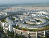 "مصر للطيران" تصدر تعليمات جديدة للمسافرين من مطار دوسلدورف بألمانيا بسبب الإضراب 