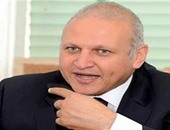 سفير مصر باليونسكو يبحث تفعيل دور مركز سرس الليان لتعليم الكبار ومحو الأمية