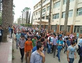 إخوان الزقازيق ينطلقون فى مسيرة من كلية الهندسة بـ"إشارات رابعة"