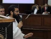 أسوشيتدبرس: نقل علاء عبد الفتاح للمستشفى لتدهور صحته لإضرابه عن الطعام